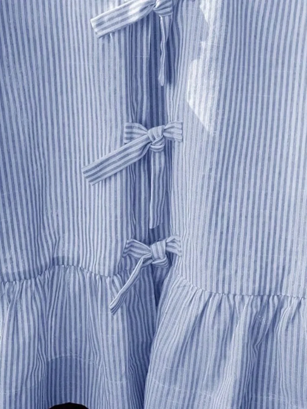Women's Short Puff Sleeve Striped tie front blouse - Picture 7 of 7